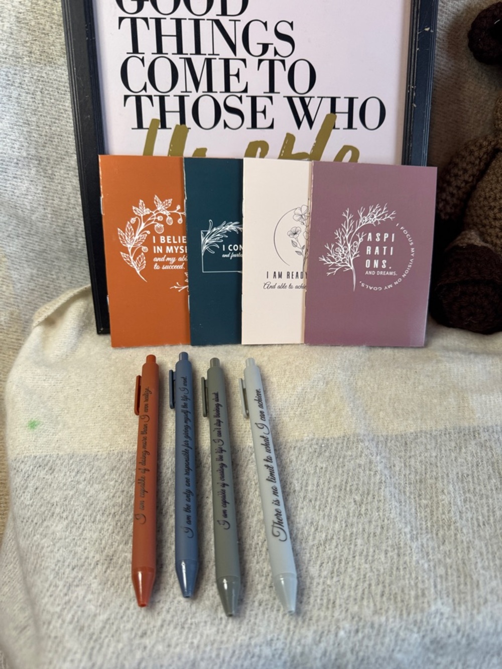 1 Set of 8 pieces (Pick 1) - Picture 4 of 5